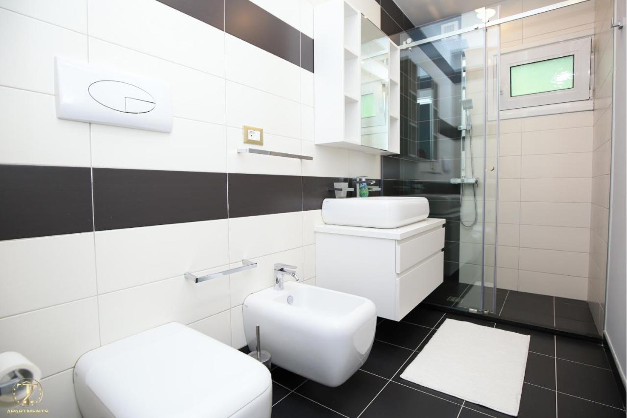 T2 City Apartments Vlorë Εξωτερικό φωτογραφία