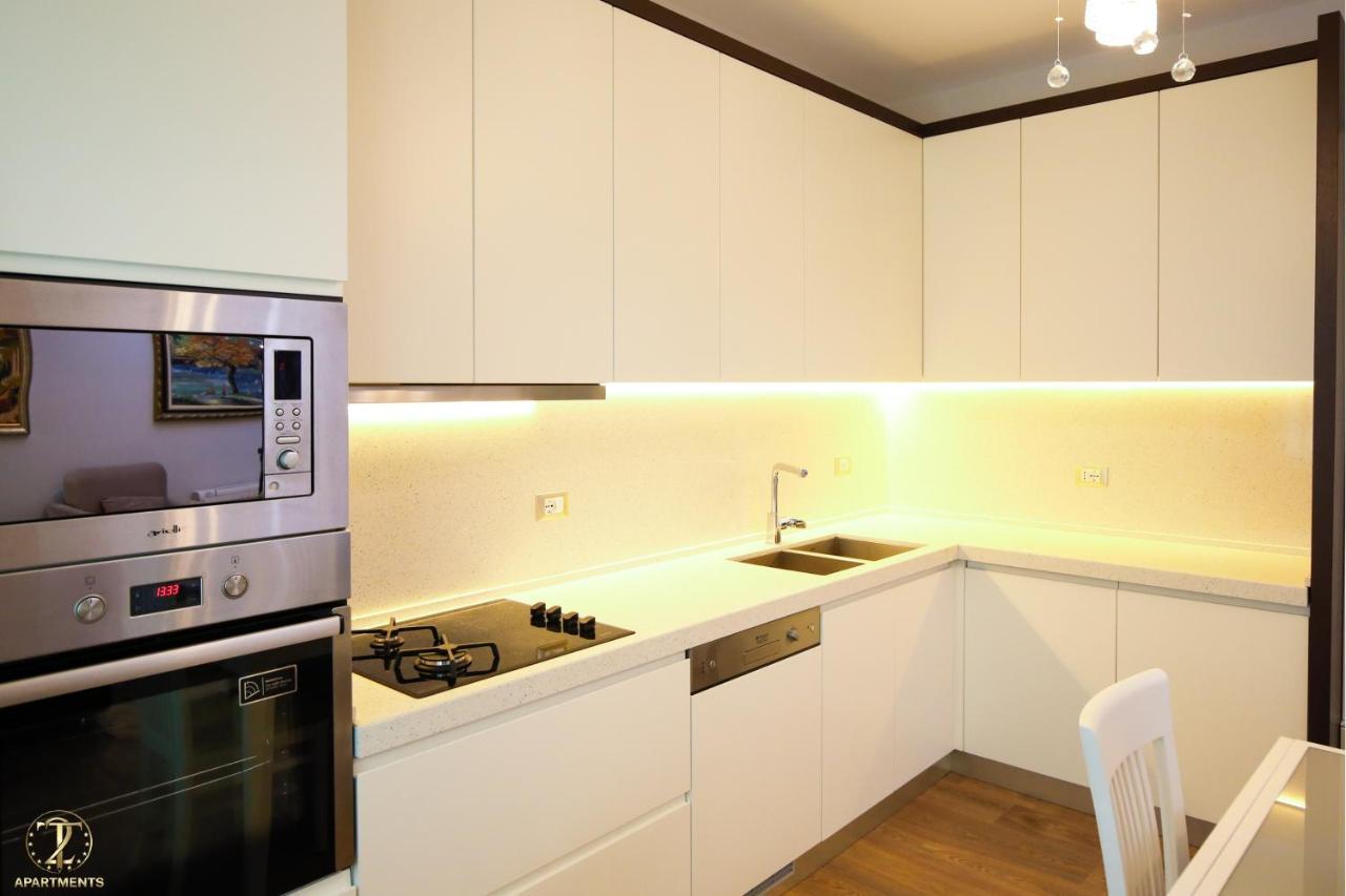T2 City Apartments Vlorë Εξωτερικό φωτογραφία